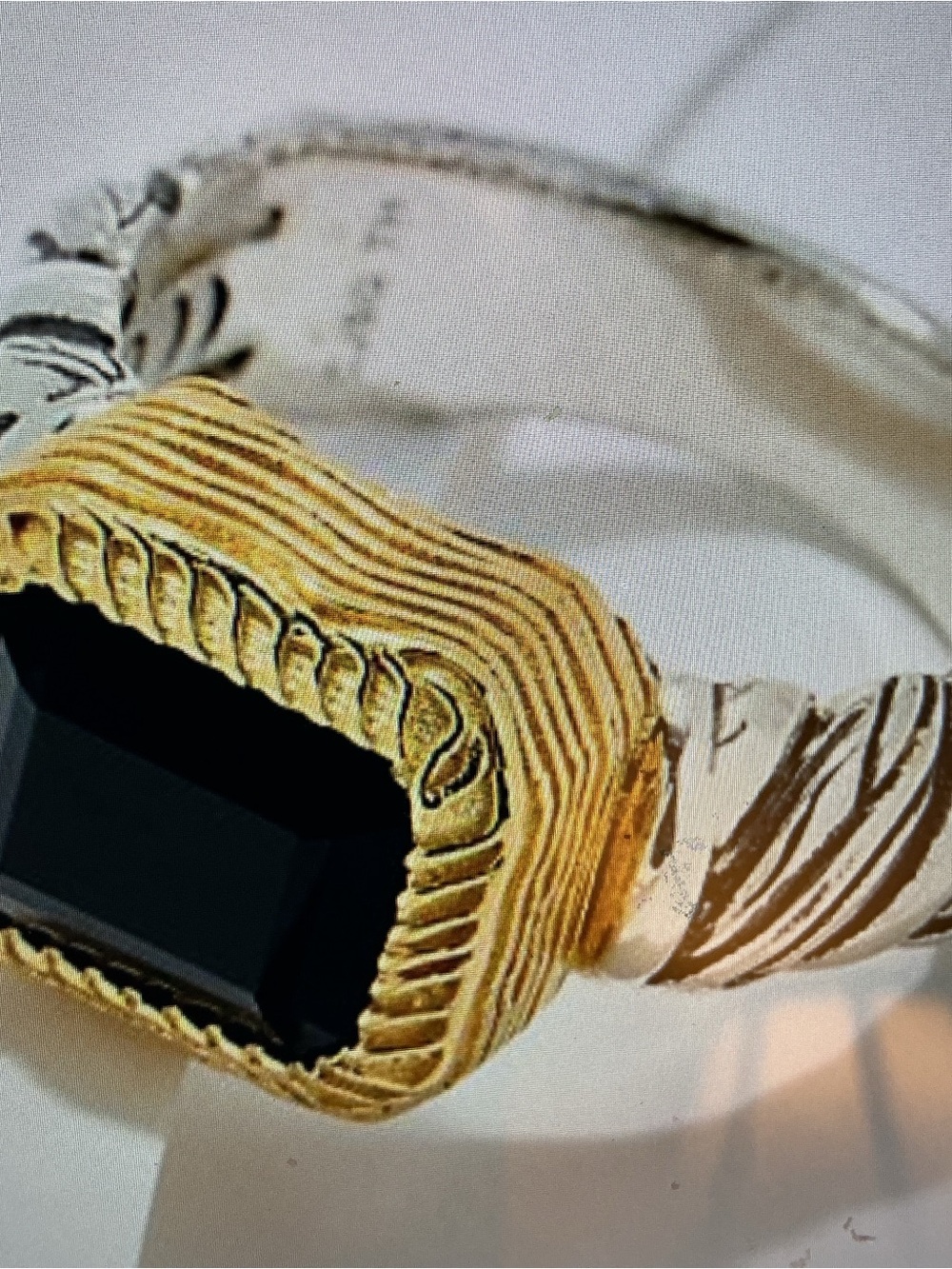 CHRISTIAN JAMES BY SCOTT GRIMES
BLACK SPINEL RING
